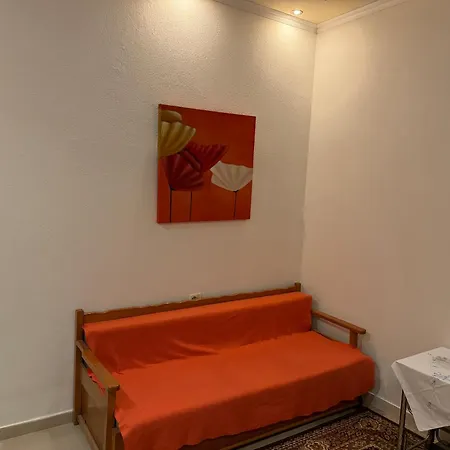 2 * Pogradec